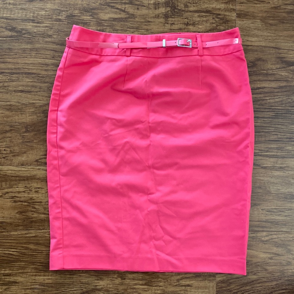Apt 9 Pink Pencil Skirt with Belt - size 6